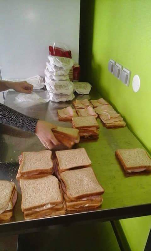 18/04/2016 - L'association "La Main de l'Espoir" qui soutient les SDF